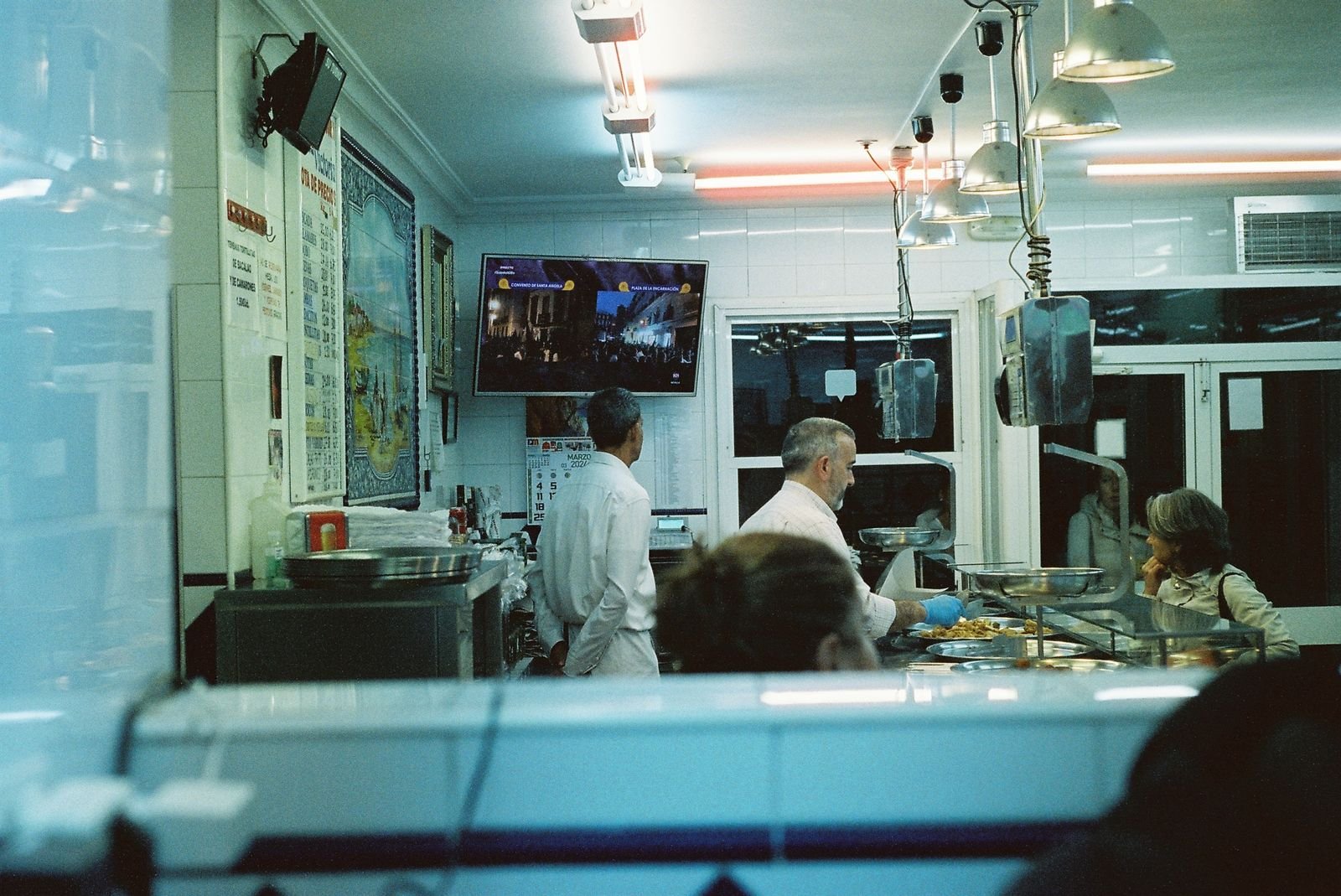 Busy restaurant service